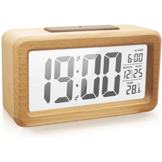 Electronic night light with backlight, smart sensor, snooze, date and temperature display, battery operated, 13.8 x 7.7 cm